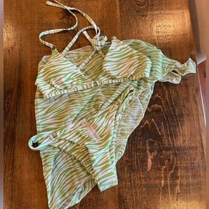 Romwe Green Zebra Bikini & Coverup